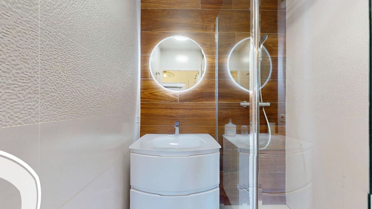Appartement T2 de 47 m² avec terrasse et garage face à la Nouvelle Mairie — démeublé — visite virtuelle 3D, photo 7