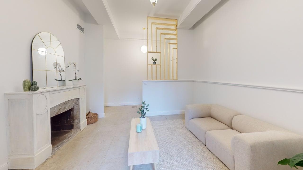 T3 dans l'Écusson de Montpellier, terrasse 30 m² — visite virtuelle 3D, photo 3