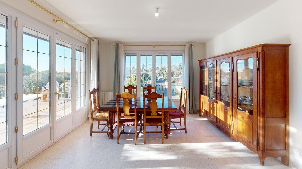 Maison avec terrasse et jardin au Crès — visite virtuelle 3D, photo 4