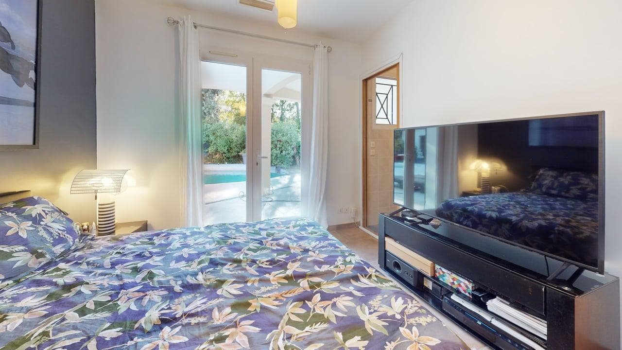 Maison de 200 m² avec piscine à Montferrier-sur-Lez — meublé — visite virtuelle 3D, photo 6