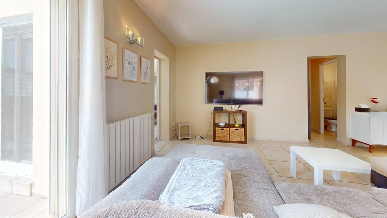 Maison familiale de 160 m² avec piscine à Villeneuve-lès-Maguelone — meublé — visite virtuelle 3D, photo 2