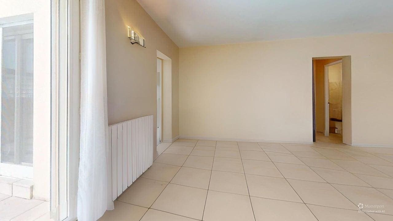 Maison familiale de 160 m² avec piscine à Villeneuve-lès-Maguelone — démeublé — visite virtuelle 3D, photo 2