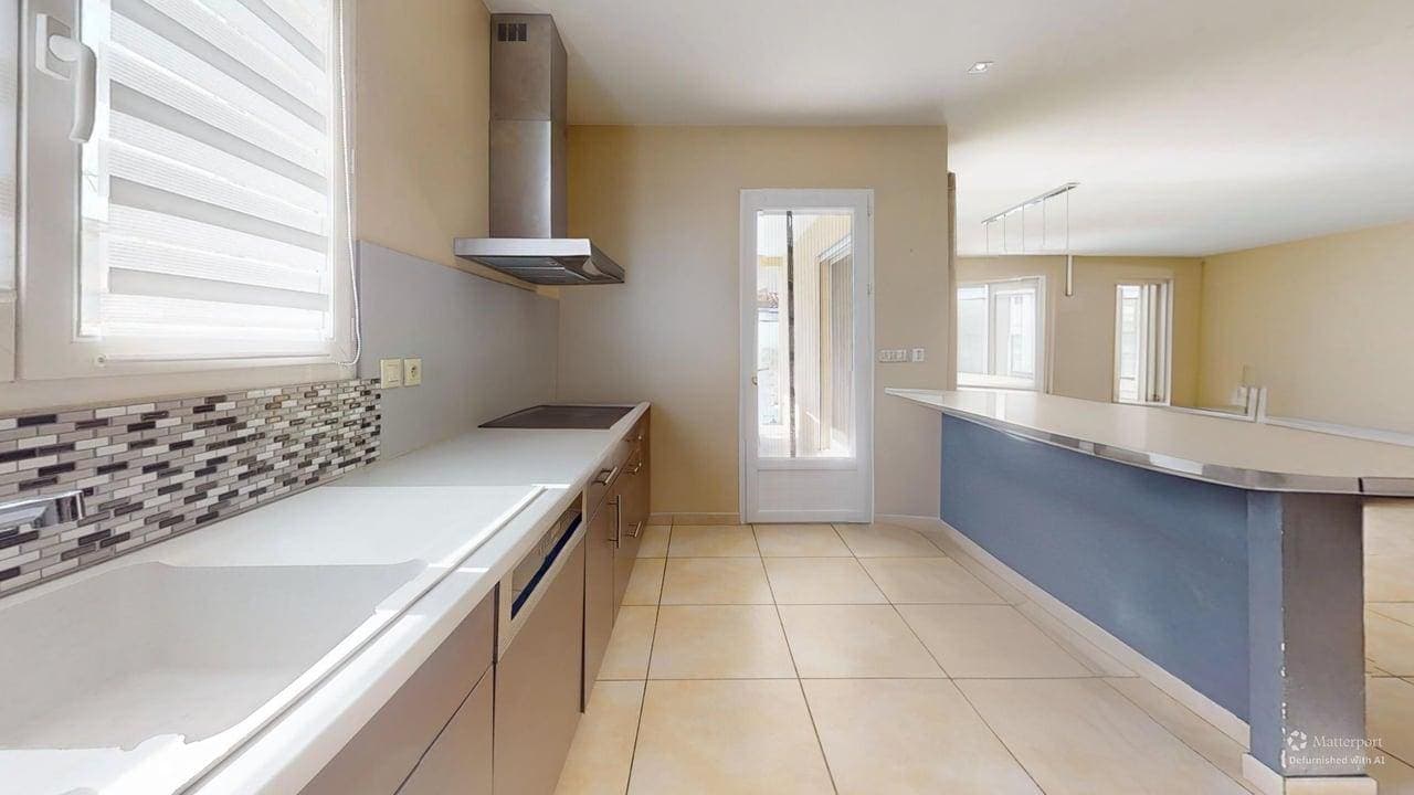 Maison familiale de 160 m² avec piscine à Villeneuve-lès-Maguelone — démeublé — visite virtuelle 3D, photo 4