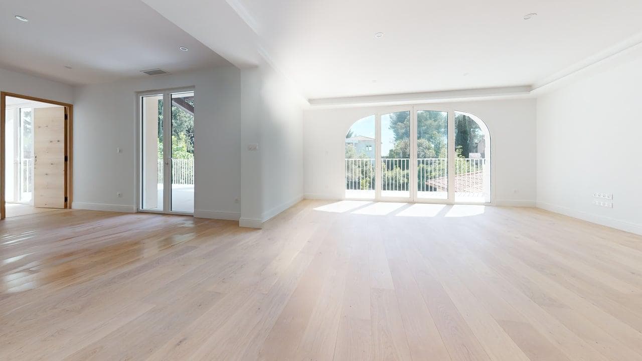 Maison de 340 m² à Saint-Clément-de-Rivière — visite virtuelle 3D, photo 2