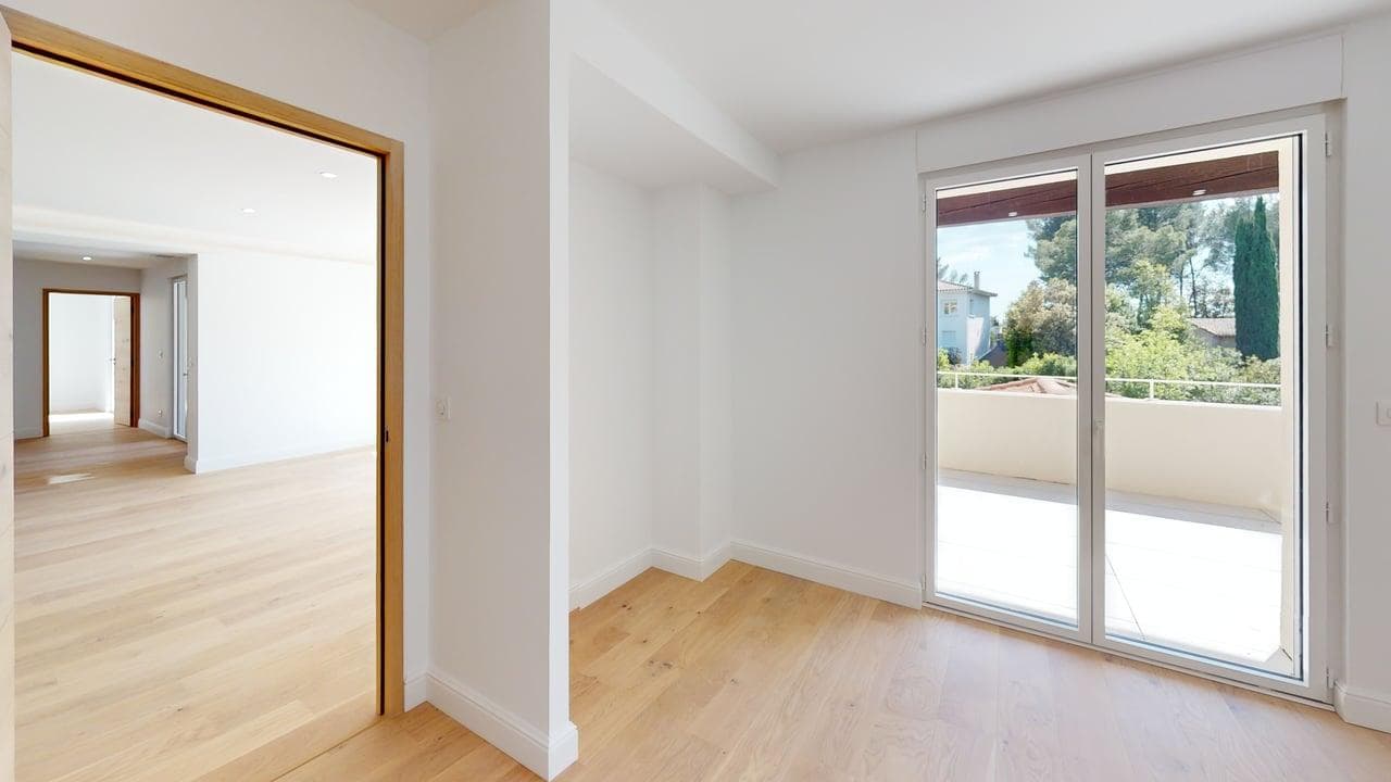 Maison de 340 m² à Saint-Clément-de-Rivière — visite virtuelle 3D, photo 4