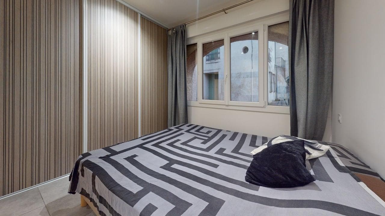 Maison de village rénovée de 90 m² à Assas — meublé — visite virtuelle 3D, photo 8