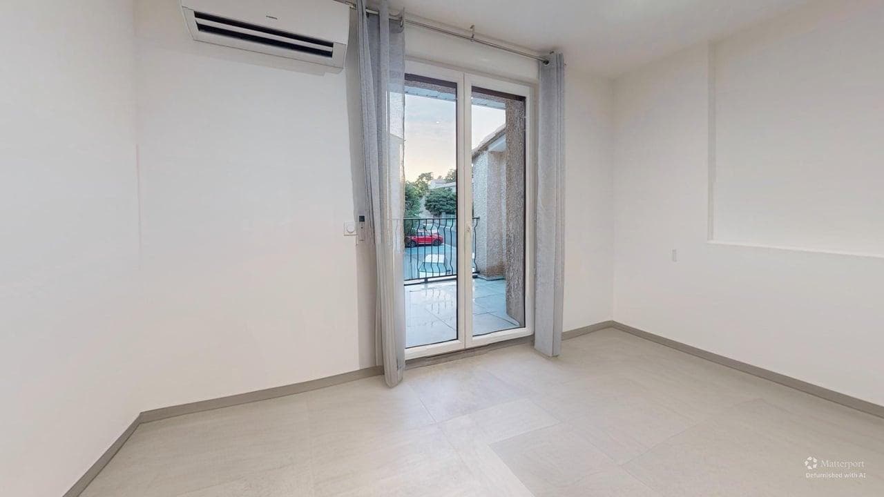 Maison de village rénovée de 90 m² à Assas — démeublé — visite virtuelle 3D, photo 5